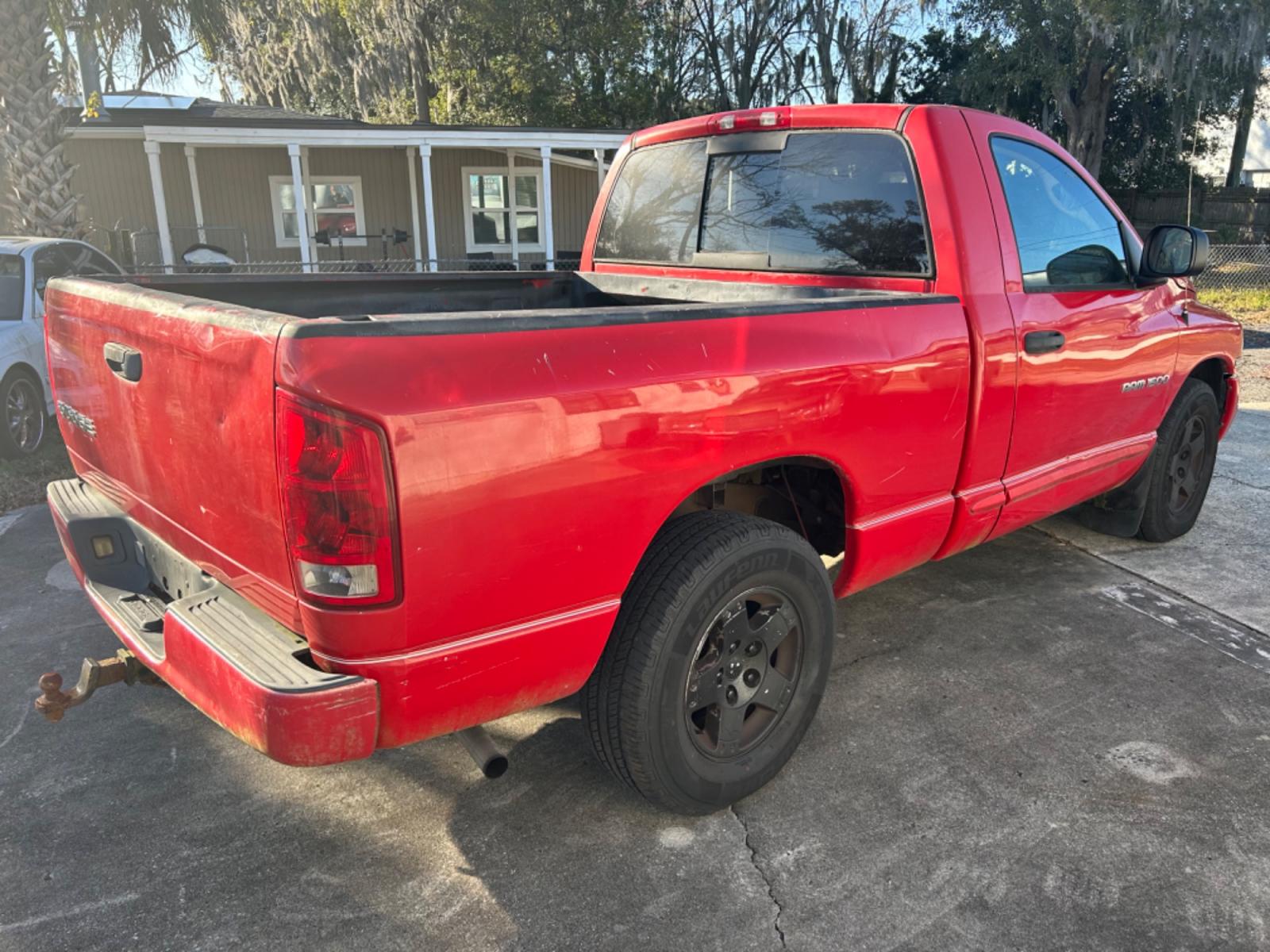 2004 Dodge Ram 1500 (1D7HA16D84J) with an 5.7l engine, Automatic transmission transmission, located at 1758 Cassat Ave., Jacksonville, FL, 32210, (904) 384-2799, 30.286720, -81.730652 - *****REDUCED*****CASH SPECIAL!!!! $3500.00 2004 DODGE RAM 1500 ONLY 127,301 MILES AUTOMATIC TRANSMISSION ICE COLD AIR CONDITIONING RUNS GREAT HEATER WORKS POWER EQUIPMENT PAKCAGE THIS ONE HAS IT ALL!! CALL TODAY @ 904-384-2799 BEOFRE IT'S GONE - Photo #3